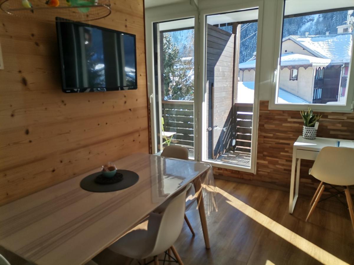 Studio Face Au Mont-blanc Chamonix Mont Blanc